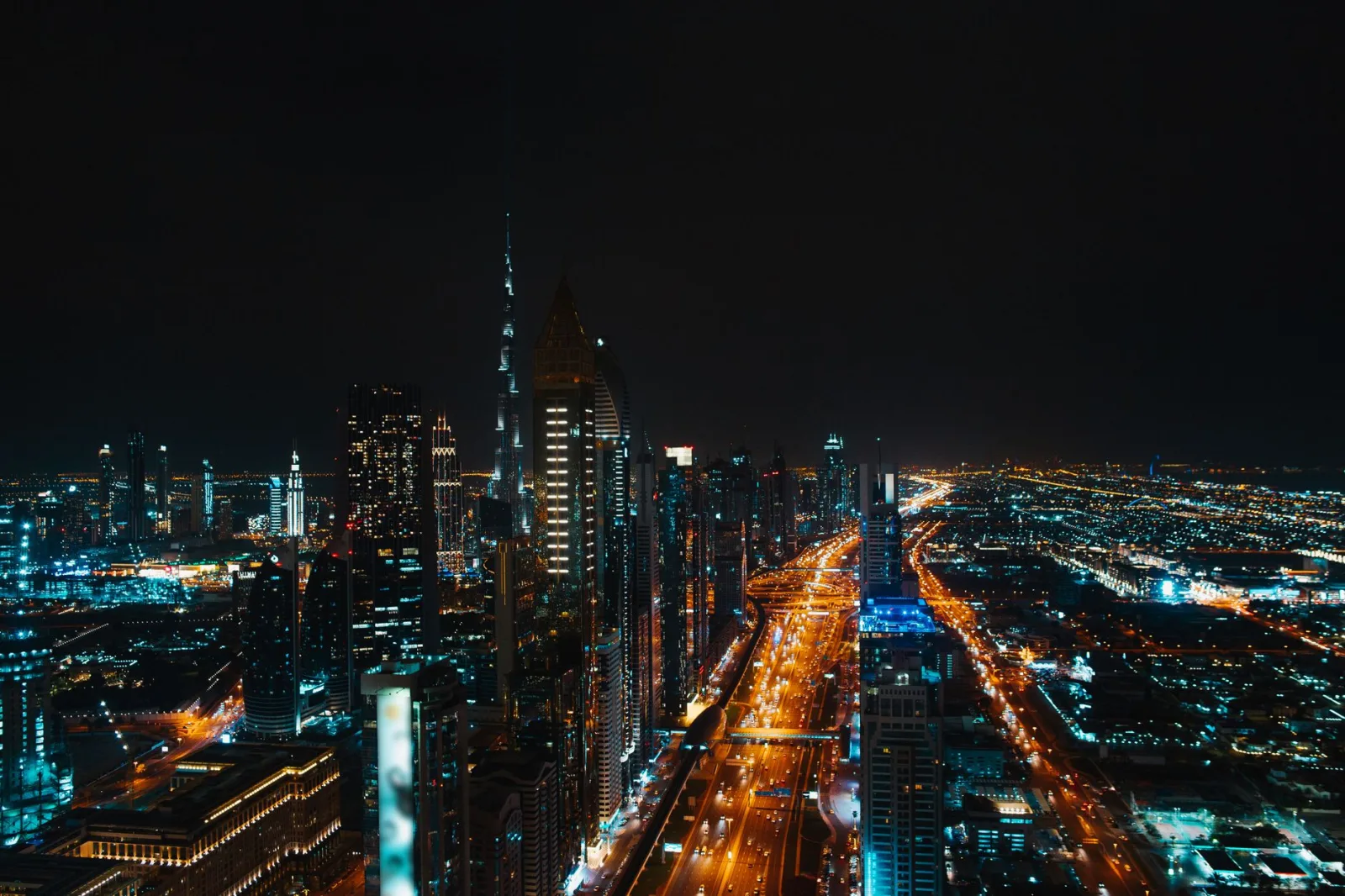 Panorama Dubaje s Burdž Chalífa